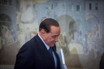 Berlusconi: Io al Colle? Irrispettoso verso Mattarella parlarne ora