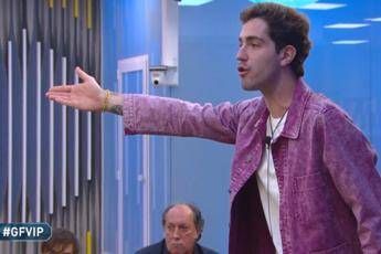 GF Vip, Signorini bacchetta Tommaso Zorzi che minaccia: Mi ritiro GF Vip, Signorini bacchetta Tommaso Zorzi che minaccia: Mi ritiro