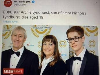 Muore a 19 anni star della tv dei ragazzi della Bbc