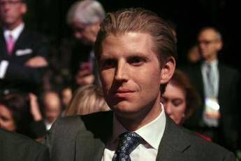 Trump ricoverato, il figlio: Pregate con me Trump ricoverato, il figlio: Pregate con me