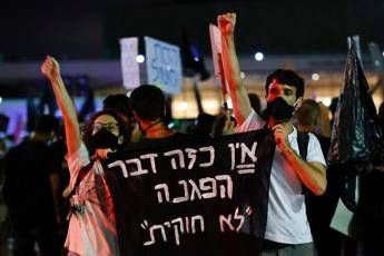 Covid, manifestazioni anti lockdown in Israele: 38 arresti Covid, manifestazioni anti lockdown in Israele: 38 arresti
