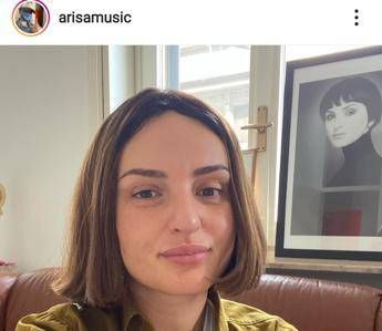 Arisa: Torno com'ero, basta scrutare difetti e buchi della cellulite' Arisa: Torno com'ero, basta scrutare difetti e buchi della cellulite'