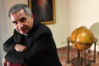 Vaticano, Becciu: Estraneo a qualunque fatto illecito, sempre fedele al Papa Vaticano, Becciu: Estraneo a qualunque fatto illecito, sempre fedele al Papa