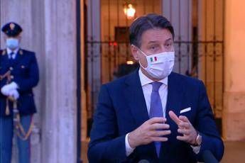 Conte: Regioni potranno adottare misure più restrittive