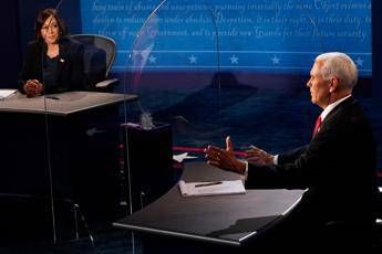 Duello tv tra Harris e Pence, scontro su gestione del Covid Duello tv tra Harris e Pence, scontro su gestione del Covid