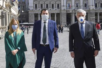 Salvini-Meloni-Tajani cambiano schema: candidati non politici per le città