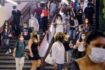 Covid, epidemiologo Forastiere: Terza ondata serio pericolo, non invenzione Covid, epidemiologo Forastiere: Terza ondata serio pericolo, non invenzione