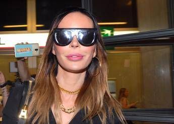 Vorrei fracassarti la testa e ucciderti: Nina Moric pubblica telefonata choc con Corona Vorrei fracassarti la testa e ucciderti: Nina Moric pubblica telefonata choc con Corona