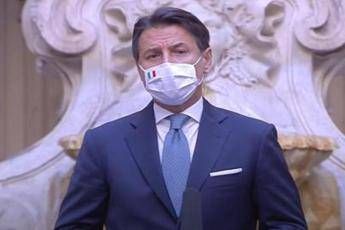 Conte: Sacrifici per evitare lockdown Conte: Sacrifici per evitare lockdown