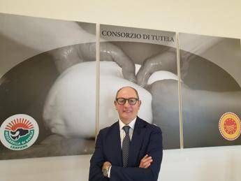 Raimondo rieletto presidente Consorzio Mozzarella di Bufala Campana Dop