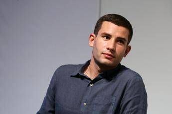 Cinema America, divieto avvicinamento a ragazzo che aggredì Carocci a Trastevere Cinema America, divieto avvicinamento a ragazzo che aggredì Carocci a Trastevere