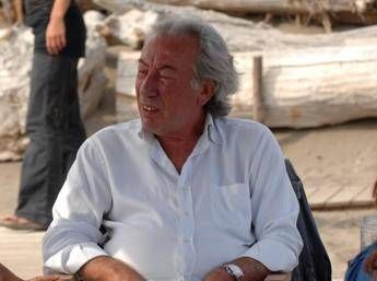 E' morto Alfredo Cerruti, fondatore e voce degli Squallor E' morto Alfredo Cerruti, fondatore e voce degli Squallor