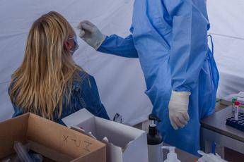 Covid, tampone da medico base? Sarà rivolta condomini Covid, tampone da medico base? Sarà rivolta condomini