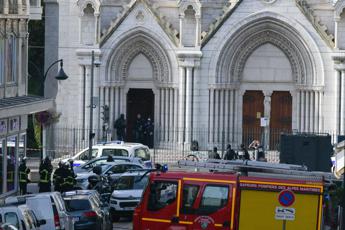 Nizza, chi è Brahim Aoussaoui l'attentatore di Notre Dame