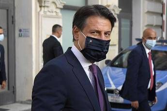 Nuovo Dpcm, incontro Conte-maggioranza Nuovo Dpcm, incontro Conte-maggioranza