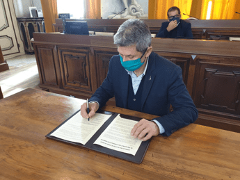 Sindaco Pavia: ''Conte no violenza, ma cambia dpcm'' Sindaco Pavia: ''Conte no violenza, ma cambia dpcm''