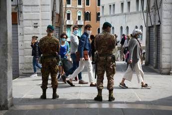 Covid Veneto, 3.357 nuovi casi e 116 morti: il bollettino Covid Veneto, 3.357 nuovi casi e 116 morti: il bollettino