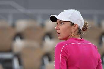 Simona Halep positiva al Covid Simona Halep positiva al Covid