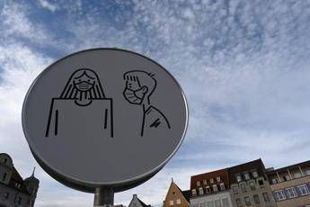 Covid Germania, verso proroga lockdown al 31 gennaio Covid Germania, verso proroga lockdown al 31 gennaio