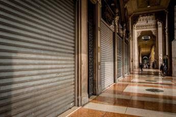 Decreto ristori bis, risorse in Cdm lievitano a 2,9 miliardi Decreto ristori bis, risorse in Cdm lievitano a 2,9 miliardi