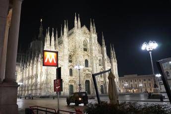 Natale, Pregliasco: Terza ondata covid se scatta 'liberi tutti' Natale, Pregliasco: Terza ondata covid se scatta 'liberi tutti'