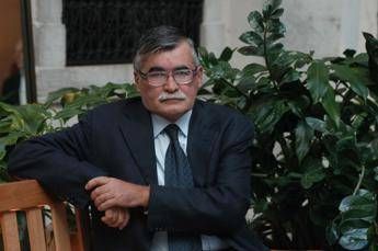Morto Marco Santagata, il grande italianista colpito dal Covid Morto Marco Santagata, il grande italianista colpito dal Covid
