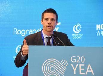 Elezioni Usa, Luca Donelli: Con Biden intensificare approccio multilaterale per Covid e clima Elezioni Usa, Luca Donelli: Con Biden intensificare approccio multilaterale per Covid e clima