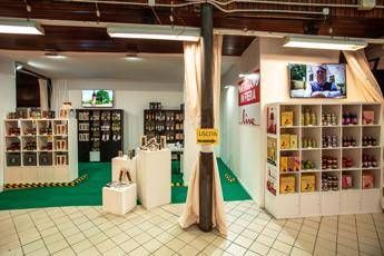 'Artigiano in Fiera Live Temporary shop' sbarca nel mercato comunale di Wagner di Milano 'Artigiano in Fiera Live Temporary shop' sbarca nel mercato comunale di Wagner di Milano