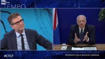 Spostamenti a Natale, De Luca: In Campania stop tra comuni Spostamenti a Natale, De Luca: In Campania stop tra comuni