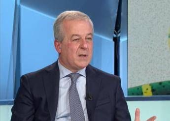 Coronavirus, Locatelli: C'è spiraglio in situazione critica Coronavirus, Locatelli: C'è spiraglio in situazione critica