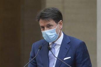 Covid, Conte: dialogo con Forza Italia ma perimetro governo resta invariato Covid, Conte: dialogo con Forza Italia ma perimetro governo resta invariato