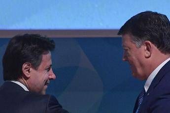 Manovra, botta e risposta tra Conte e il leader Uil Manovra, botta e risposta tra Conte e il leader Uil