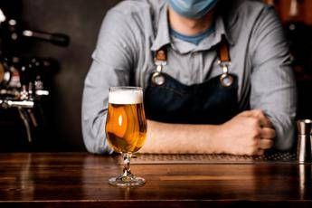 Birra, nel 2020 persi 1,6 mld e 21 mila posti di lavoro, pesa crisi consumi 'fuori casa' Birra, nel 2020 persi 1,6 mld e 21 mila posti di lavoro, pesa crisi consumi 'fuori casa'