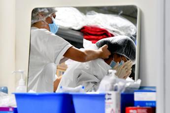 Coronavirus Italia, 225 i medici morti