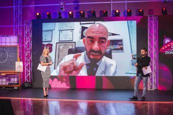 Il digitale per la lotta contro il Covid-19: sul Mainstage del WMF2020 il Presidente GIMBE Nino Cartabellotta e l’infettivologo Matteo Bassetti. Appello comune: “Fondamentali libero accesso ai dati e strategia globale per rispondere in modo efficace alla pandemia” Il digitale per la lotta contro il Covid-19: sul Mainstage del WMF2020 il Presidente GIMBE Nino Cartabellotta e l’infettivologo Matteo Bassetti. Appello comune: “Fondamentali libero accesso ai dati e strategia globale per rispondere in modo efficace alla pandemia”