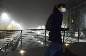 Covid Lombardia, 9221 contagi e 175 morti: il bollettino Covid Lombardia, 9221 contagi e 175 morti: il bollettino