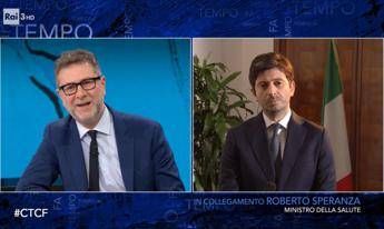 Vaccino covid, Speranza: No obbligo dall'inizio, punto su persuasione Vaccino covid, Speranza: No obbligo dall'inizio, punto su persuasione