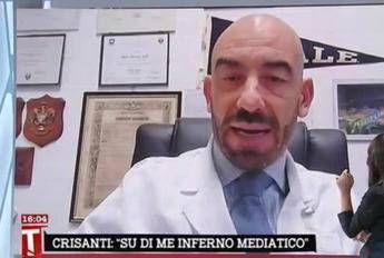 Vaccino Covid, Bassetti contro Crisanti: Meglio il silenzio Vaccino Covid, Bassetti contro Crisanti: Meglio il silenzio