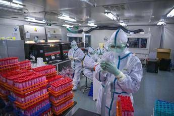 Vaccino Covid, Cina chiede primo ok per uso su larga scala Vaccino Covid, Cina chiede primo ok per uso su larga scala