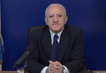 Scuola, in Campania riapre dall'11 gennaio Scuola, in Campania riapre dall'11 gennaio