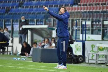 Serie A, Cagliari-Spezia 2-2: Nzola firma il pari al 94' Serie A, Cagliari-Spezia 2-2: Nzola firma il pari al 94'