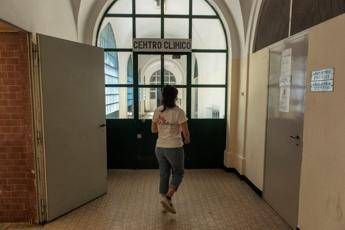 Covid-19 e carcere, Msf: Detenuti ci chiedono quando potranno rivedere la famiglia Covid-19 e carcere, Msf: Detenuti ci chiedono quando potranno rivedere la famiglia