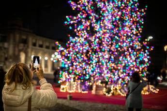 Verso Italia zona rossa a Natale, spostamenti solo per necessità Verso Italia zona rossa a Natale, spostamenti solo per necessità