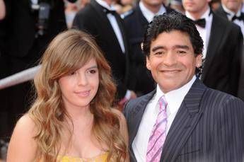 Maradona, spunta la chat dei figli: Serve un altro medico Maradona, spunta la chat dei figli: Serve un altro medico