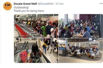 In Camerun apre centro commerciale, ecco cosa accade con le scale mobili In Camerun apre centro commerciale, ecco cosa accade con le scale mobili