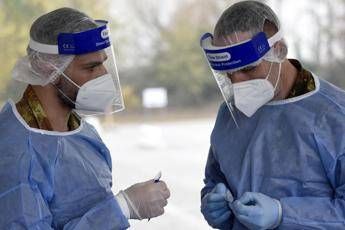 Coronavirus Puglia, oggi 917 casi: il bollettino