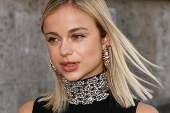 Amelia Windsor, nipotina della regina Elisabetta, scende in campo per salvare ambiente Amelia Windsor, nipotina della regina Elisabetta, scende in campo per salvare ambiente