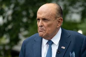 Rudy Giuliani positivo al Covid: Sto bene e guarirò in fretta Rudy Giuliani positivo al Covid: Sto bene e guarirò in fretta