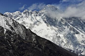 Monte Everest è cresciuto, Cina e Nepal d'accordo