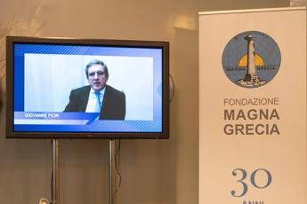 Giovanni Fiori: 'Al paese serve politica industriale e riforma Pa' Giovanni Fiori: 'Al paese serve politica industriale e riforma Pa'